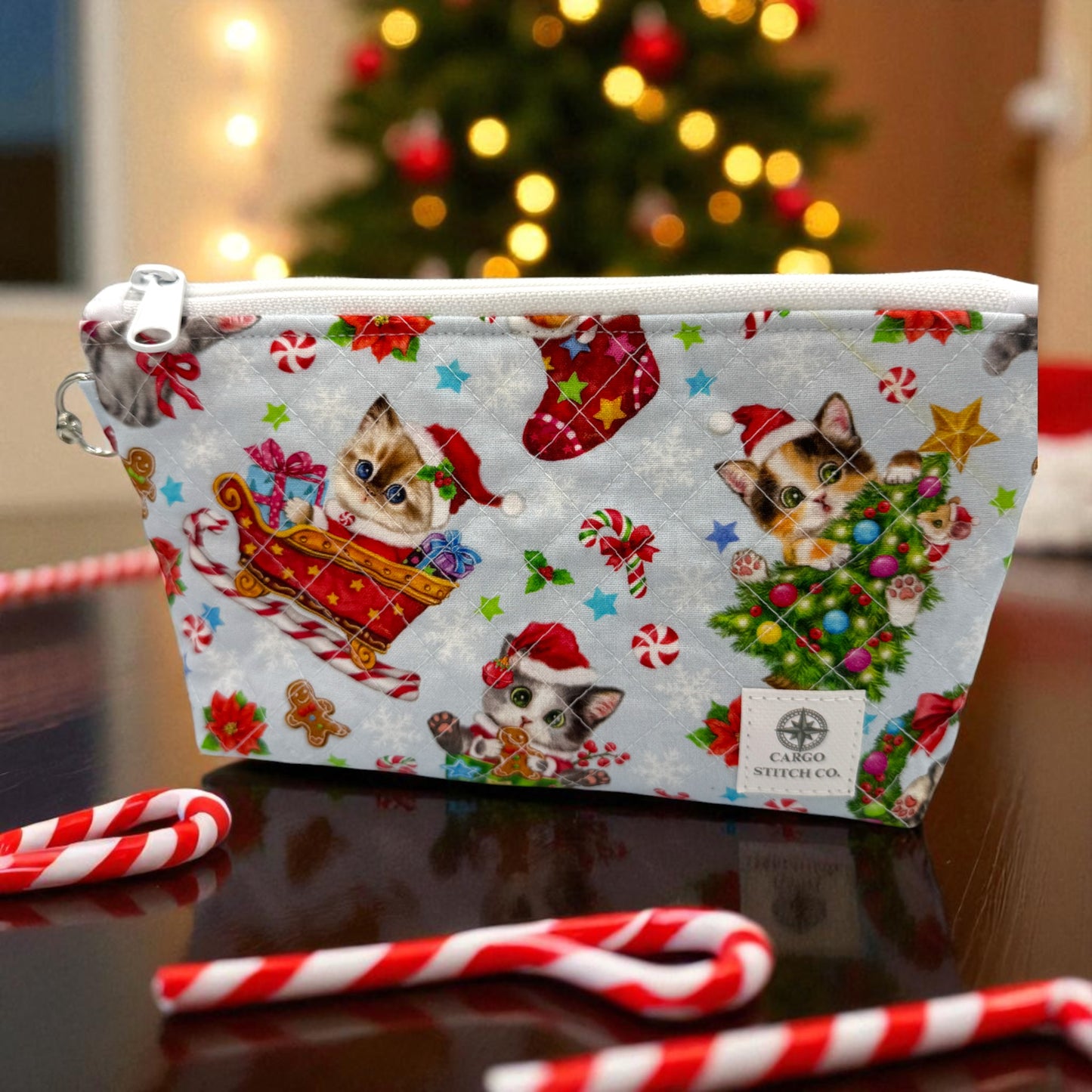 Maker’s Pouch Duo – Holiday Cat Parade Quilted Zipper Bag Set (With Yellow Chalk Marks)