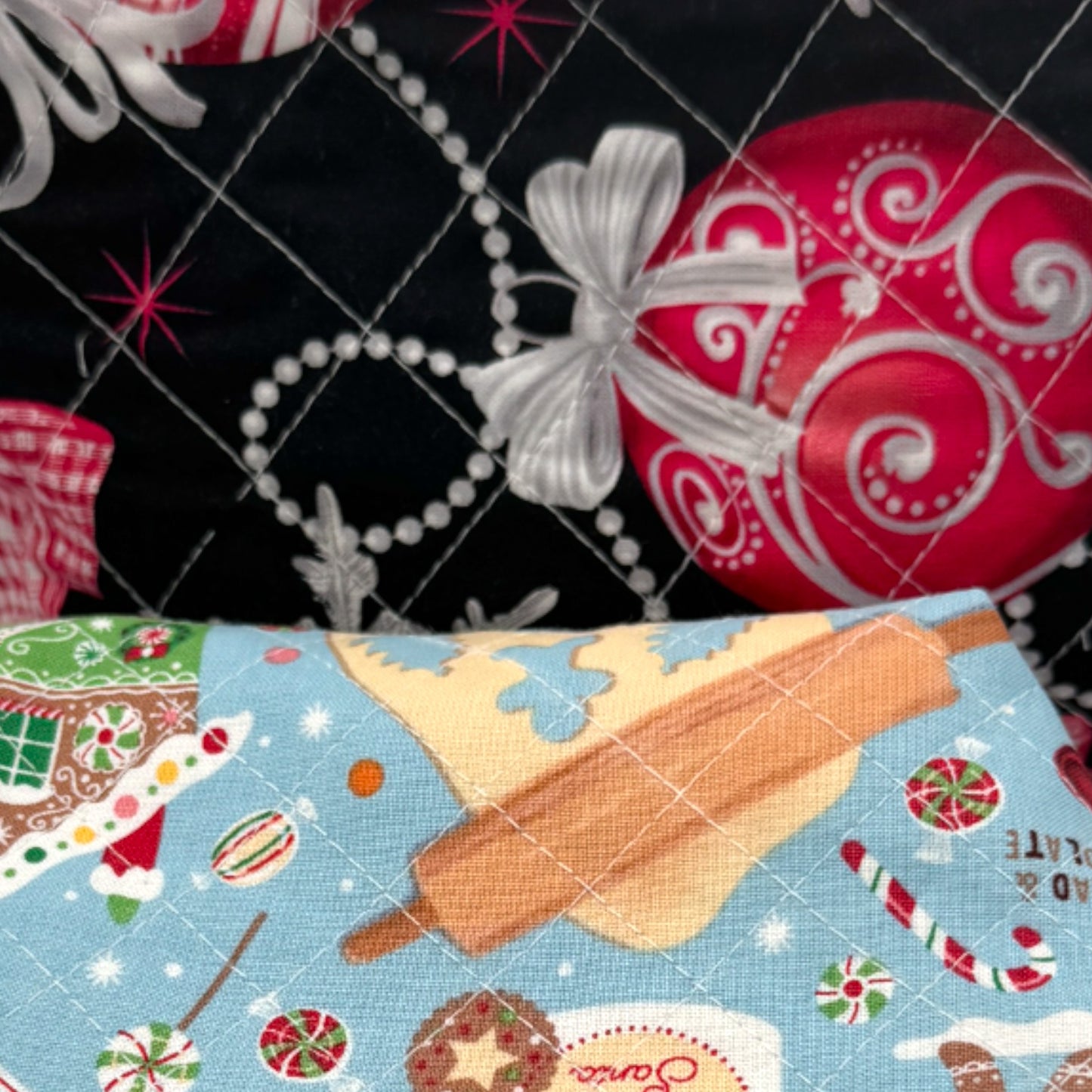 Christmas Zipper Pouch Set – 2 Quilted Bags with Pockets – Gingerbread Baking + Black Ornament – Handmade Gift by Cargo Stitch Co.