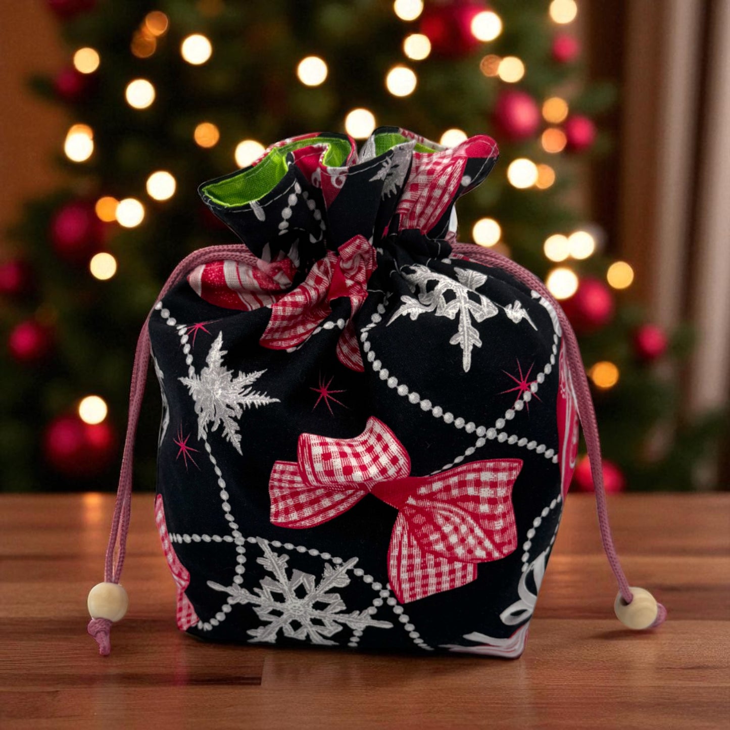 Ornament Drawstring Gift Bag – Small Reusable Fabric Bag for Christmas, Stocking Stuffers, Holiday Wrapping