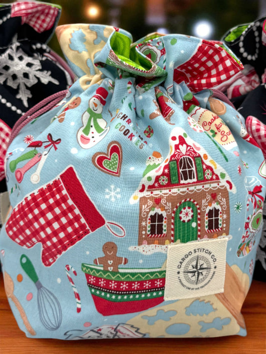 Gingerbread Drawstring Gift Bag – Medium Reusable Fabric Bag for Christmas, Stocking Stuffers, Holiday Wrapping