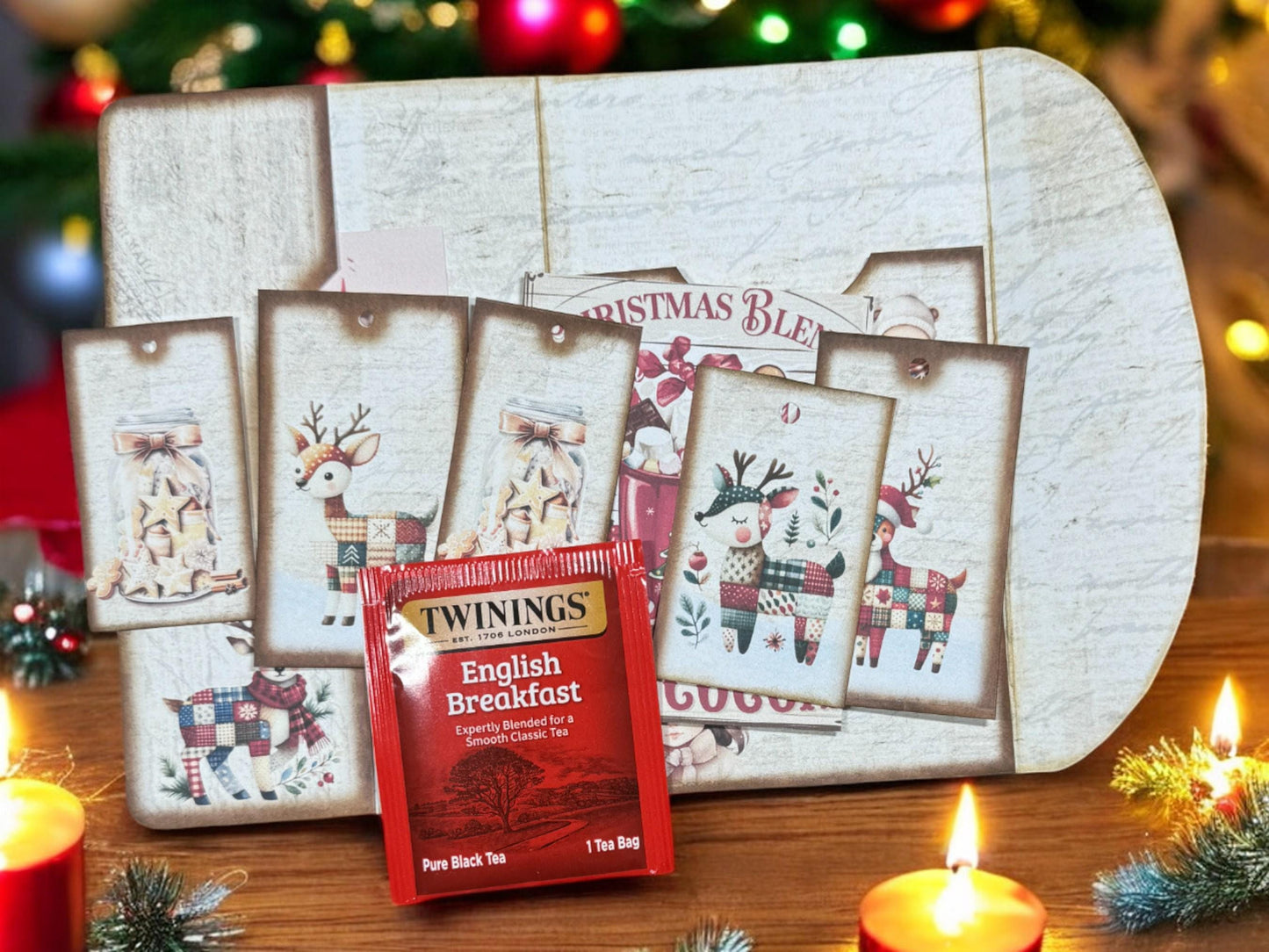 Delight in Winter Magic: Patchwork Reindeer Gift Card Holder Set | Enchanting Christmas Keepsake | Junk Journal Treasure | Money Wallet