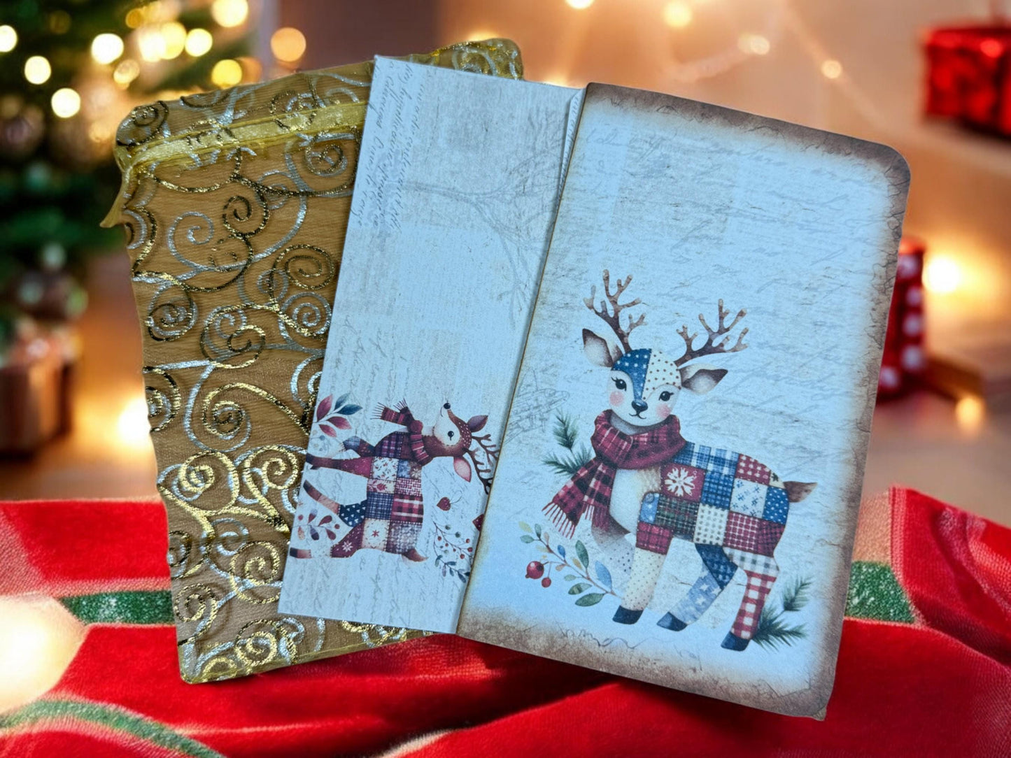 Delight in Winter Magic: Patchwork Reindeer Gift Card Holder Set | Enchanting Christmas Keepsake | Junk Journal Treasure | Money Wallet