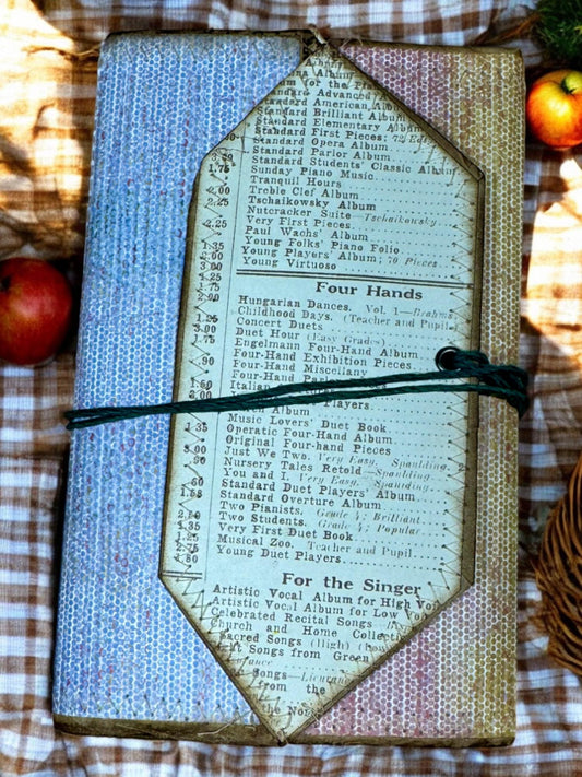 Halloween Witches Junk Journal • Black Witch Notebook • Coffee-Dyed Pages • Grungy Spellbook • Handmade Mystical Art Diary