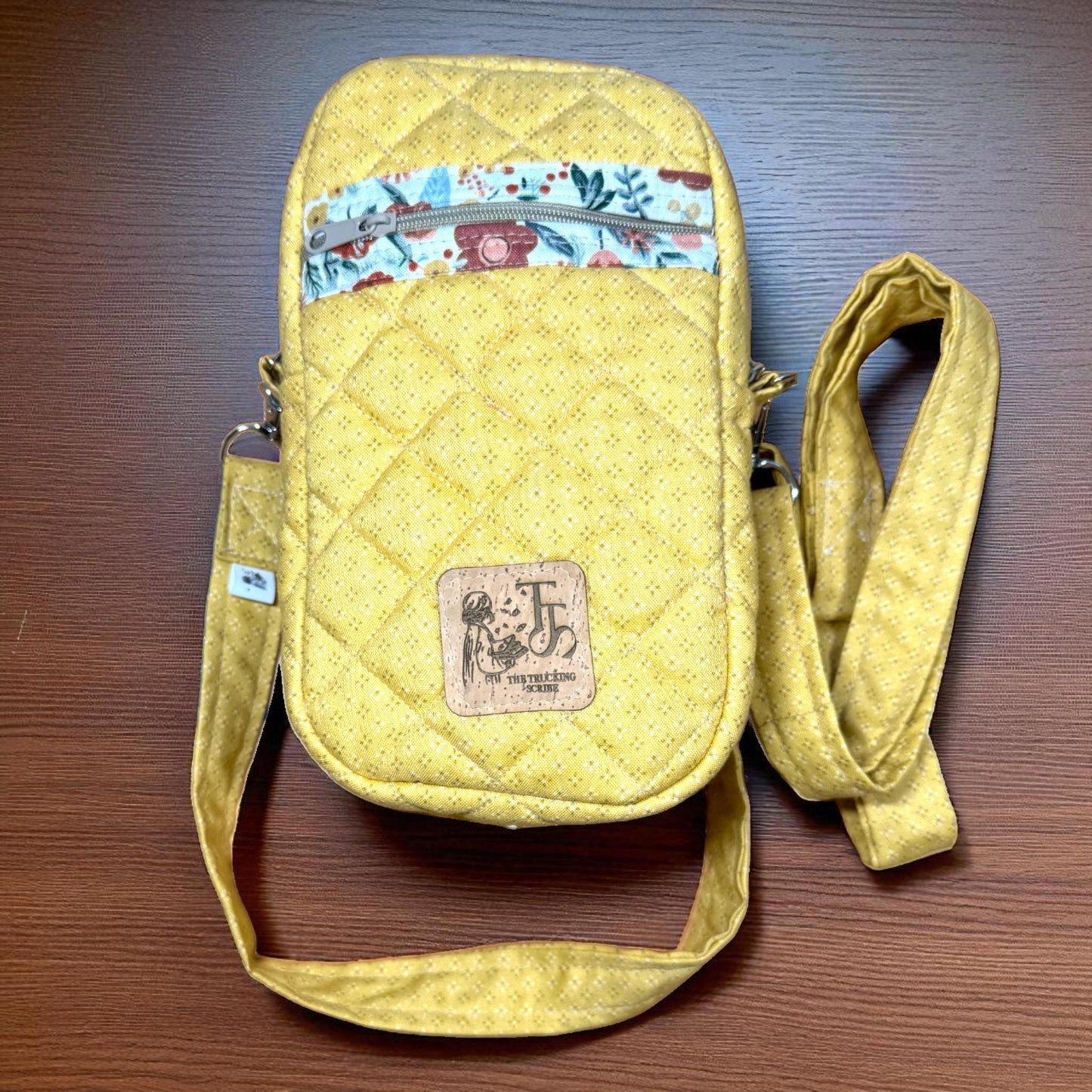 Quilted Floral Crossbody Bag: Golden Bloom Small Sling Purse