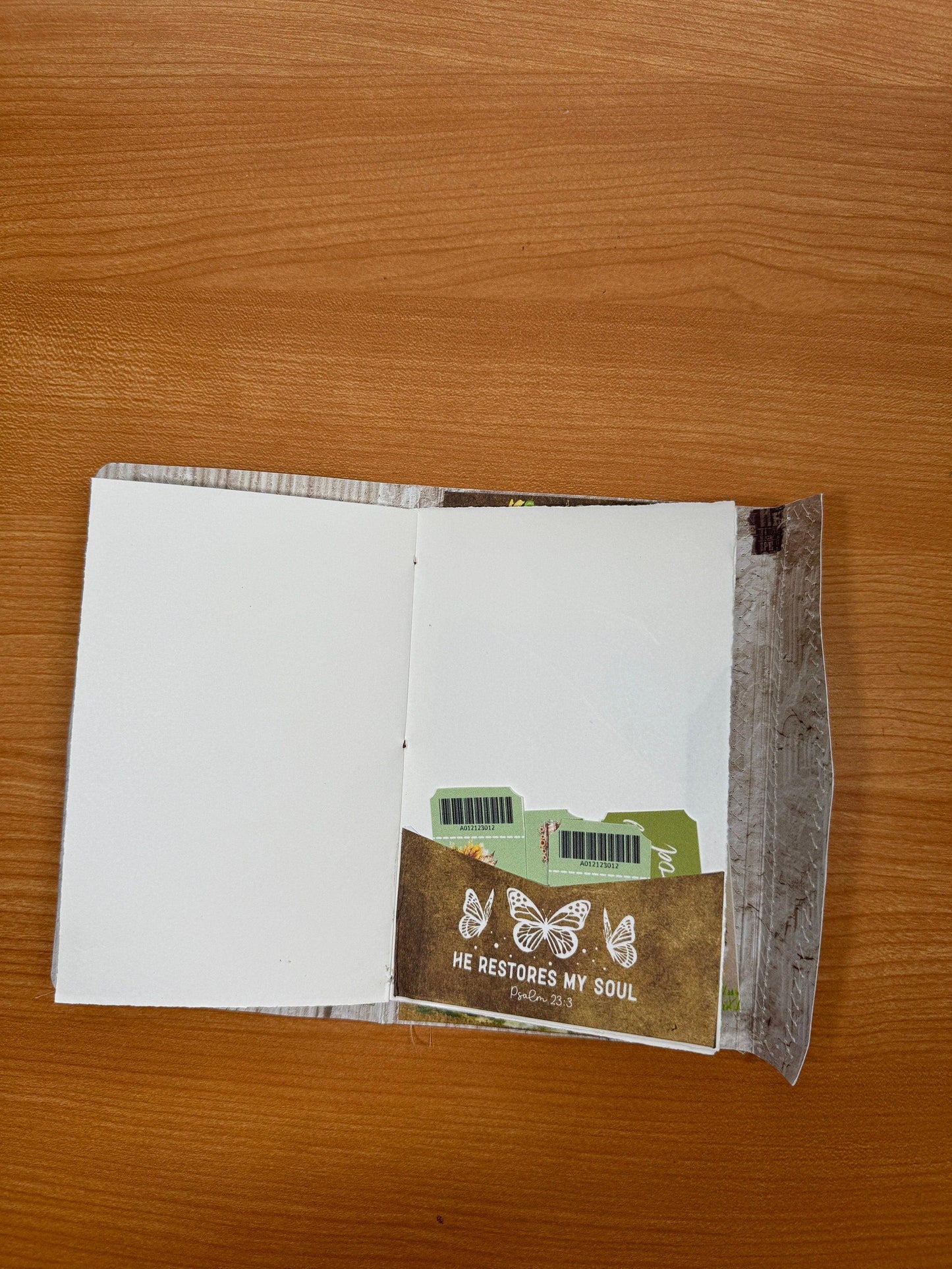 The Beauty of God and Sunflowers Folio – Faith-Based Prayer Journal & Ephemera Organizer