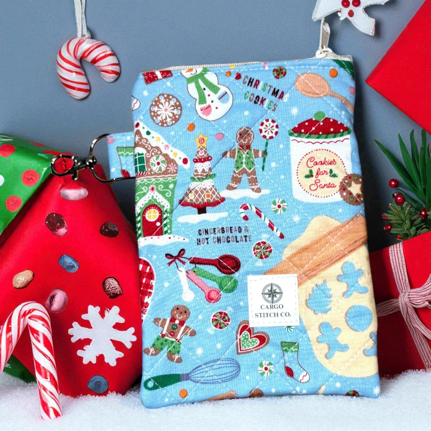 Gingerbread Zipper Pouch 7×5 • Peppermint Lane Christmas Bag • Quilted Project Bag, Makeup Pouch with Pocket & Clip • Cargo Stitch Co