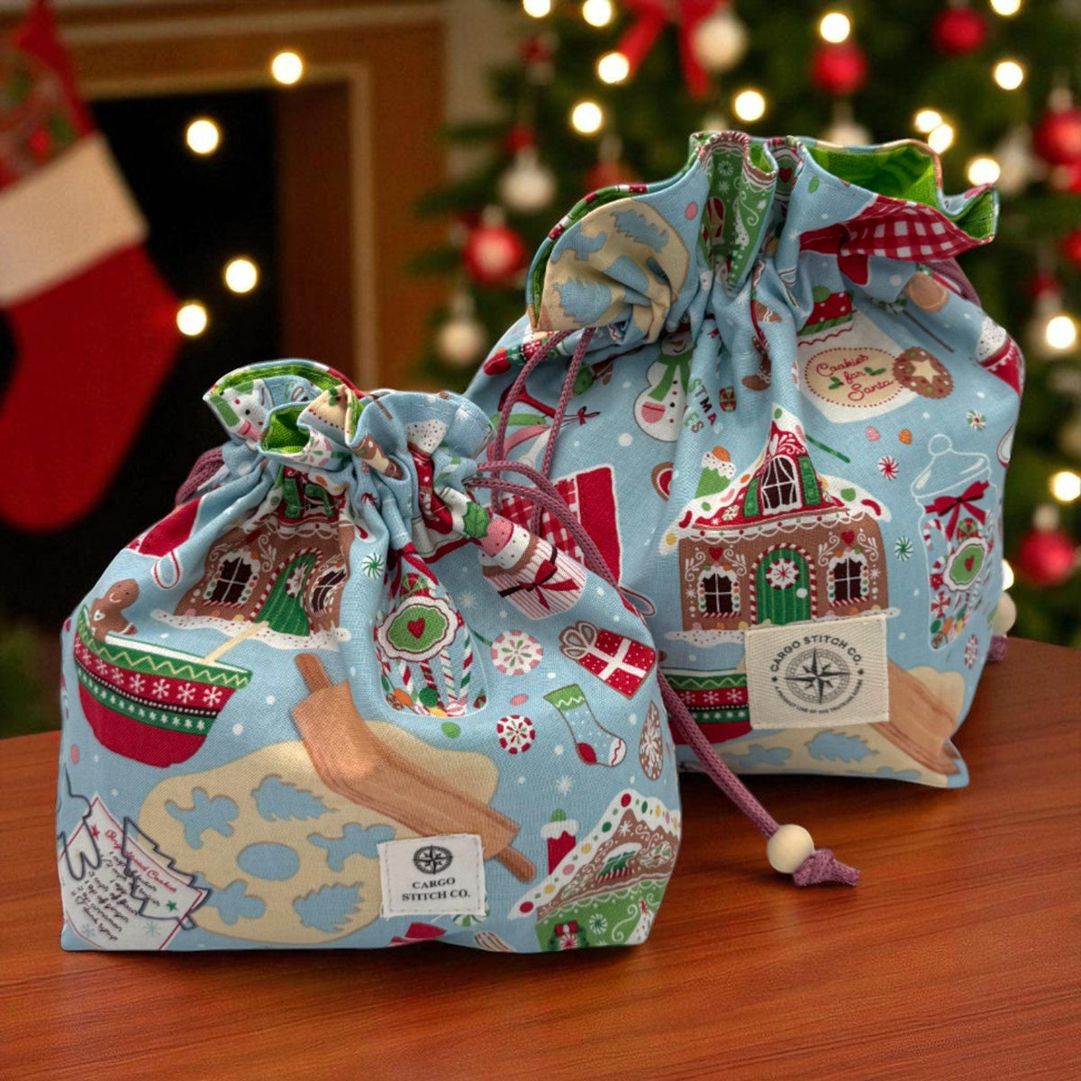 Gingerbread Christmas Gift Bag Set | 3 Piece Quilted Holiday Bundle | Drawstring Bags & Zipper Pouch | Peppermint Lane