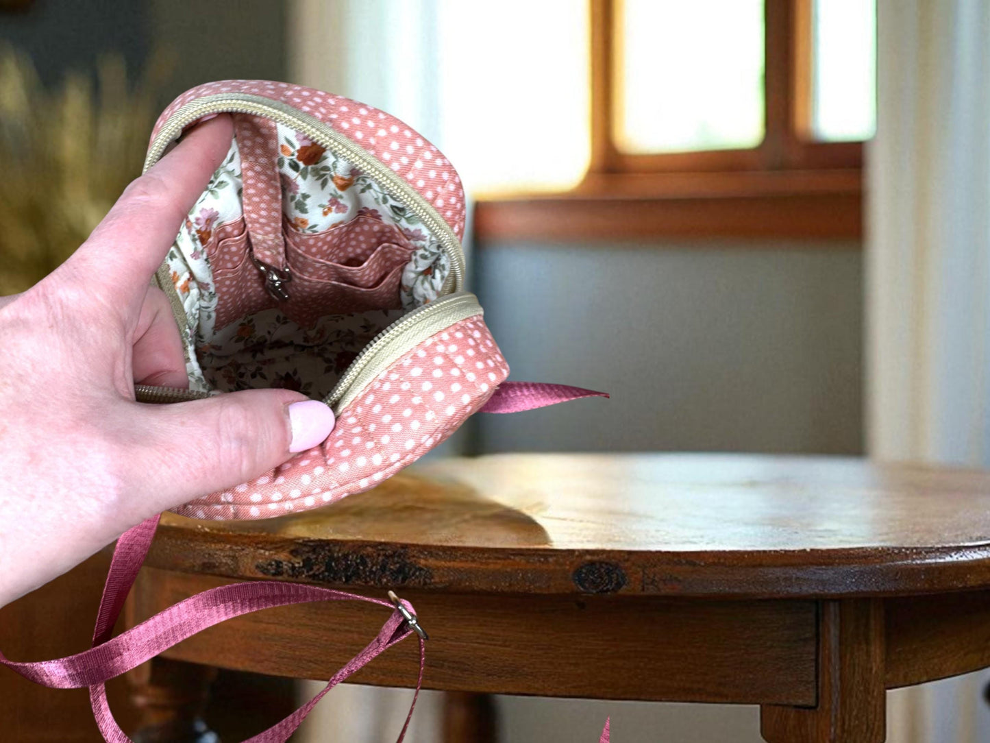 Quilted Pink Floral Crossbody Bag | Handmade Pink Purse | Floral Crossbody Bag | Pink Quilted Bag | Feminine Crossbody