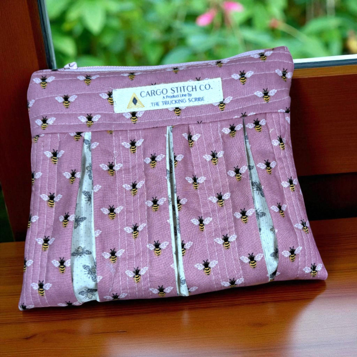Bee Quilted Zipper Pouch, Pleated Makeup Bag, Pink Bee Pouch, Garden Lover Gift, Handmade Cosmetic Bag, Busy Bee
