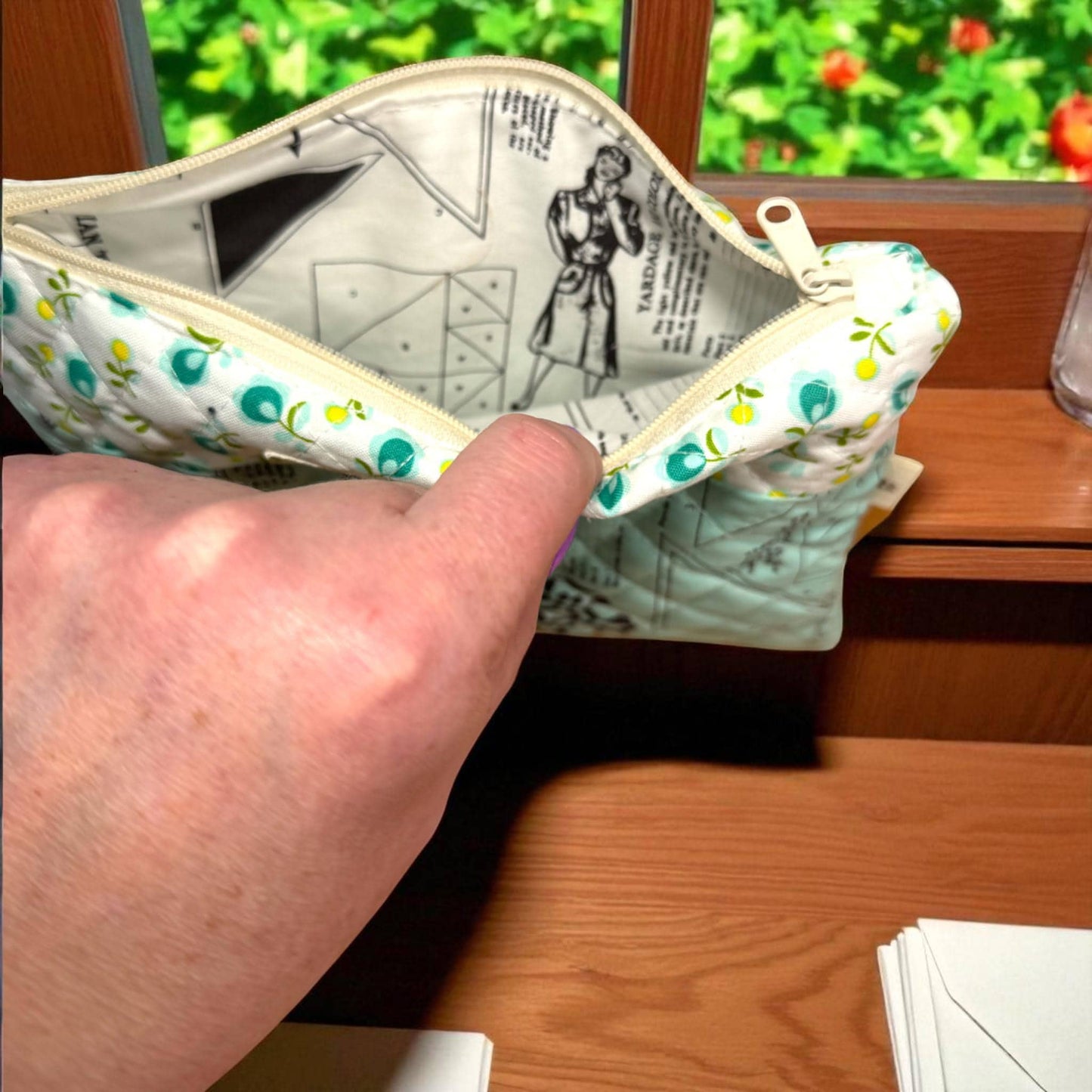 Quilted Vintage Sewing Zipper Pouch | Sewing Notions Organizer | Handmade Craft Room Storage | Gift for Sewist | Nostalgic Sewing