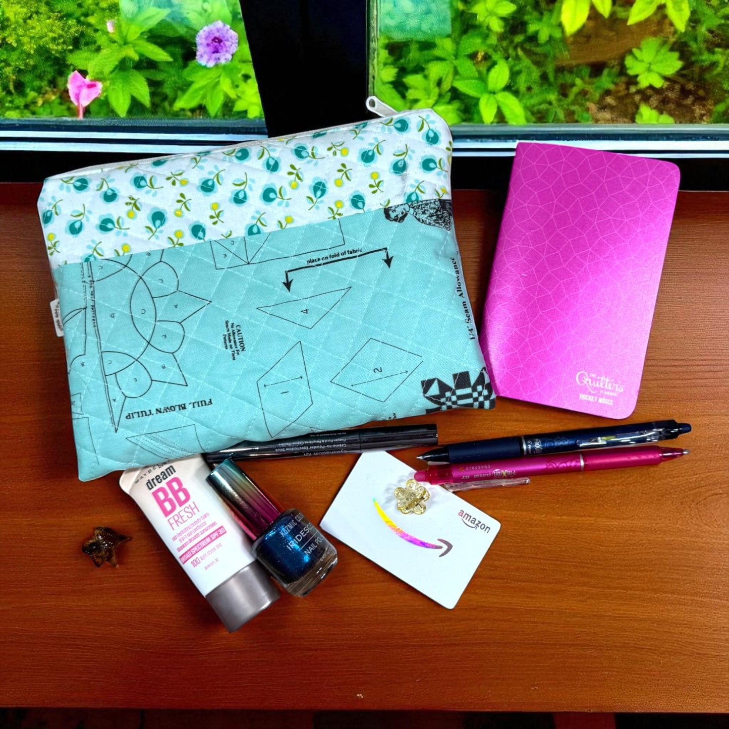 Quilted Vintage Sewing Zipper Pouch | Sewing Notions Organizer | Handmade Craft Room Storage | Gift for Sewist | Nostalgic Sewing