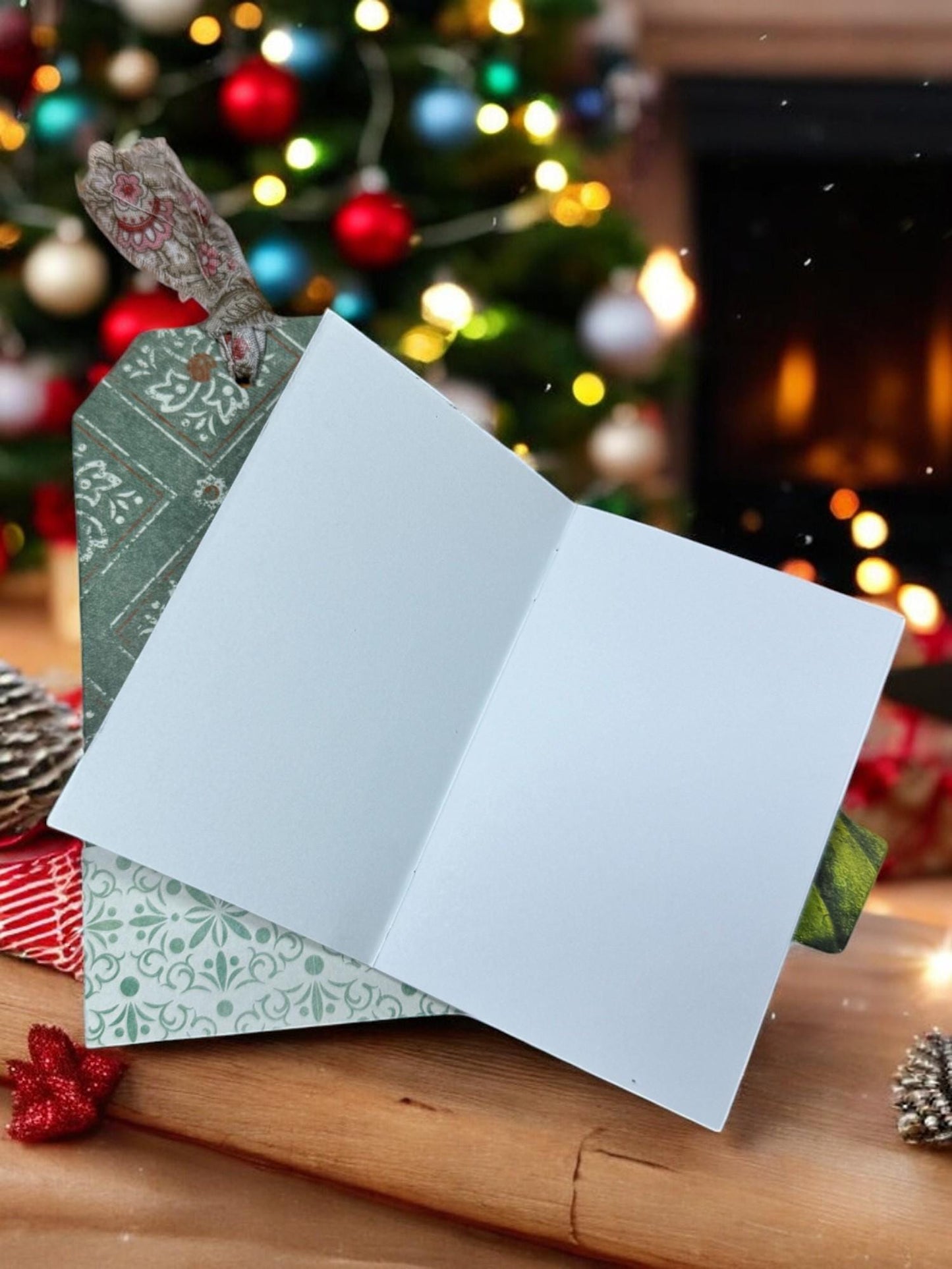 Green Christmas Junk Journal Tag – Triple Pocket Loaded Tag with Mini Notebook & Ephemera for Vintage Holiday Journaling