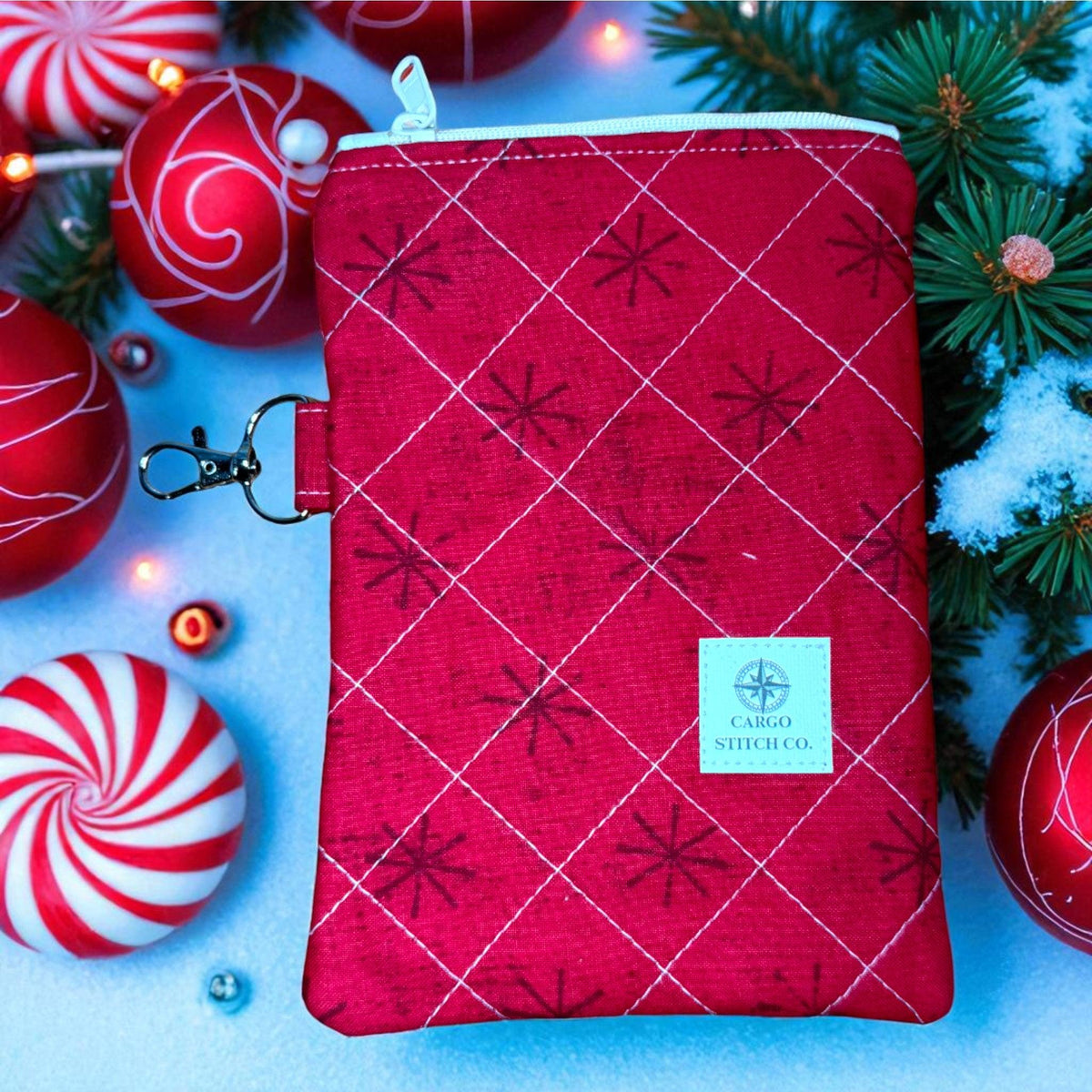 Red Christmas Quilted Zipper Pouch, 7x5 Holiday Organizer, Project Bag, Makeup & Craft Pouch, Peppermint Lane