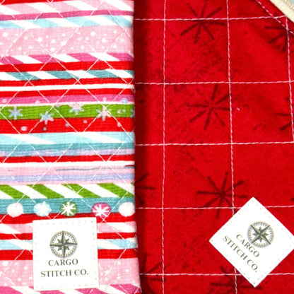 Red Christmas Quilted Zipper Pouch, 7x5 Holiday Organizer, Project Bag, Makeup & Craft Pouch, Peppermint Lane