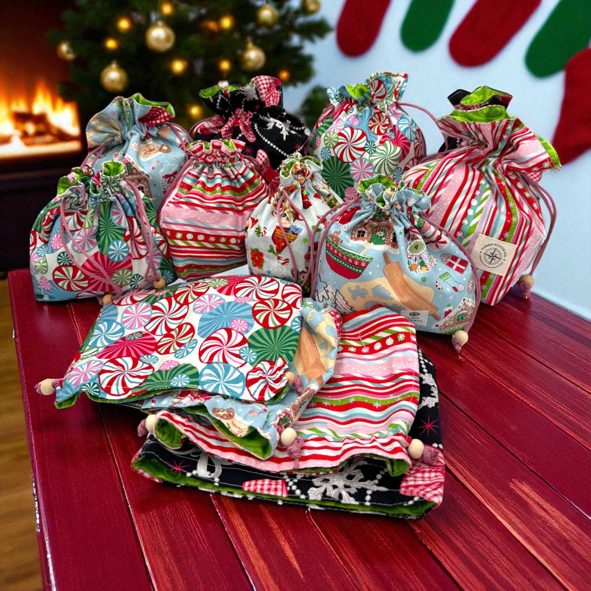 Gingerbread Christmas Gift Bag Set | 3 Piece Quilted Holiday Bundle | Drawstring Bags & Zipper Pouch | Peppermint Lane