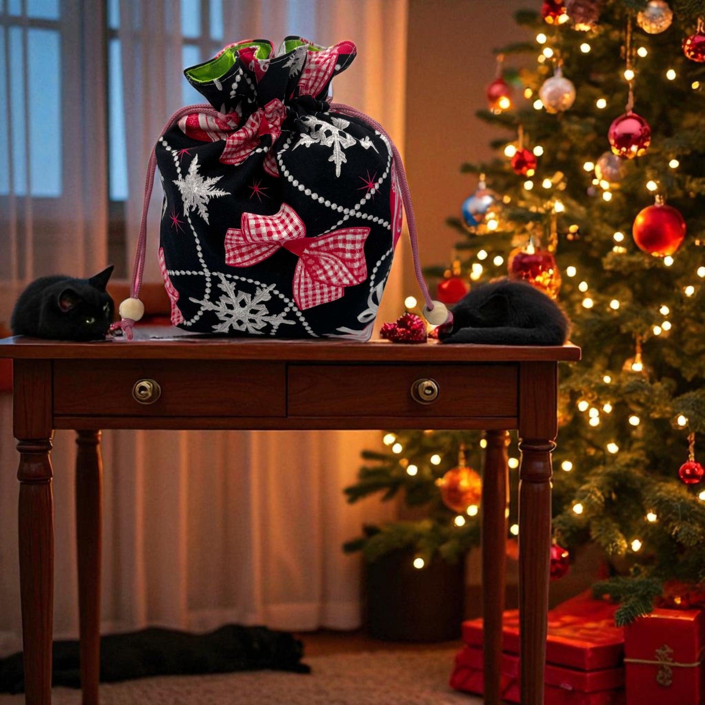 3 Holiday Gift Bag Set – Peppermint Lane 2025 Medium Drawstring Trio – Ornaments, Peppermint Swirl, Candy Cane Holiday Organizer