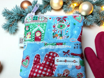 Christmas Mini Zipper Pouch, Quilted Coin Purse, Peppermint Lane Scrap Series, Small Holiday Gift, Stocking Stuffer
