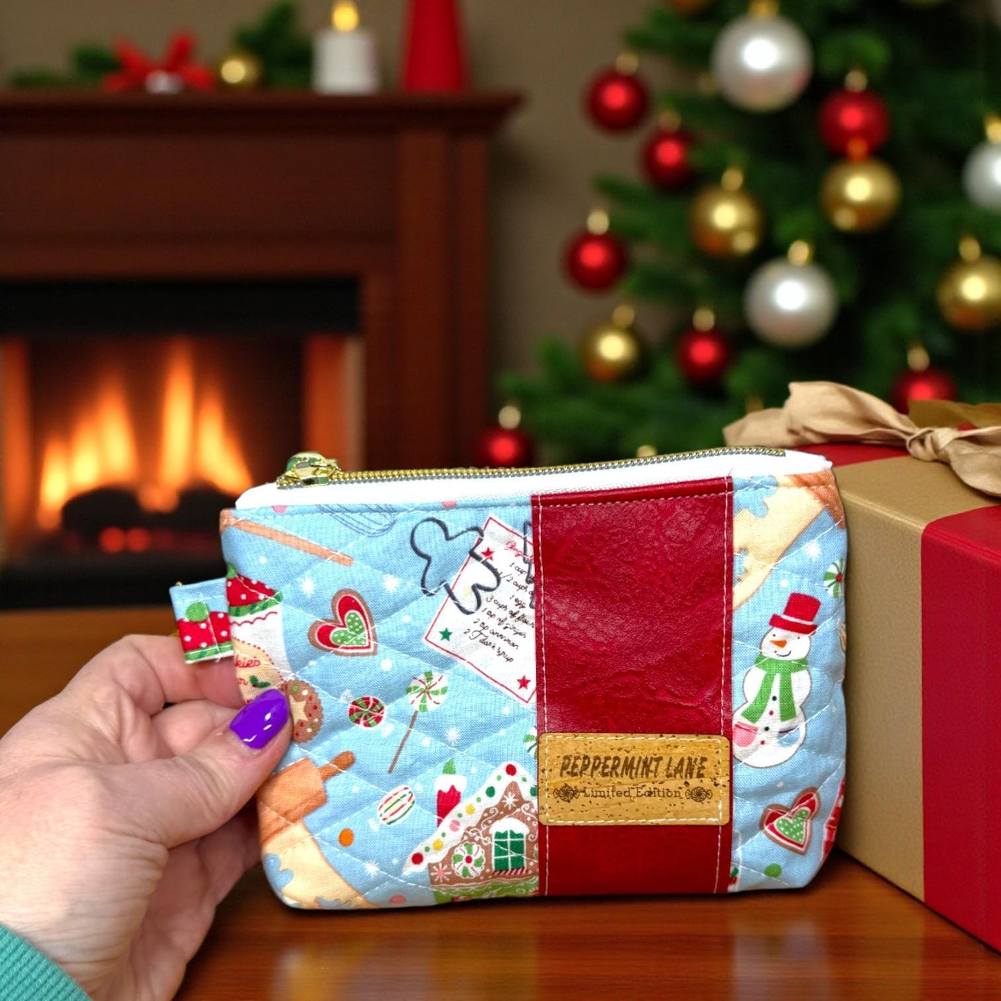Gingersnap’s Holiday Hearth – Limited Edition Quilted Pouch Collection | Peppermint Lane 2025 Premium Set | Choose A Size Or Bundle