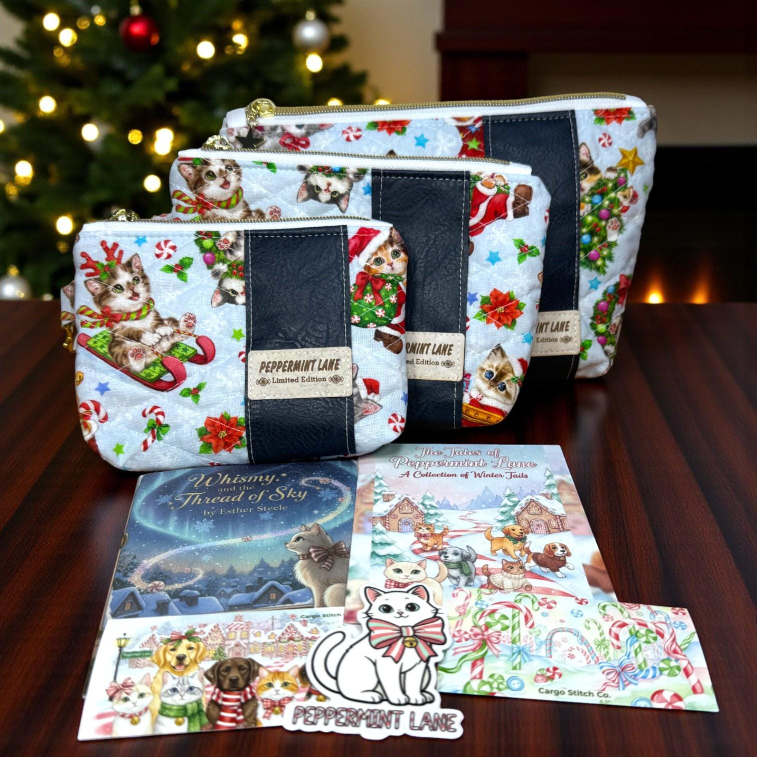 Quilted Cat Cosmetic Pouch – Peppermint Lane Limited Edition 2025 – Vinyl Holiday Pouch – Collector Set Story Zine – Christmas Gift Bundle