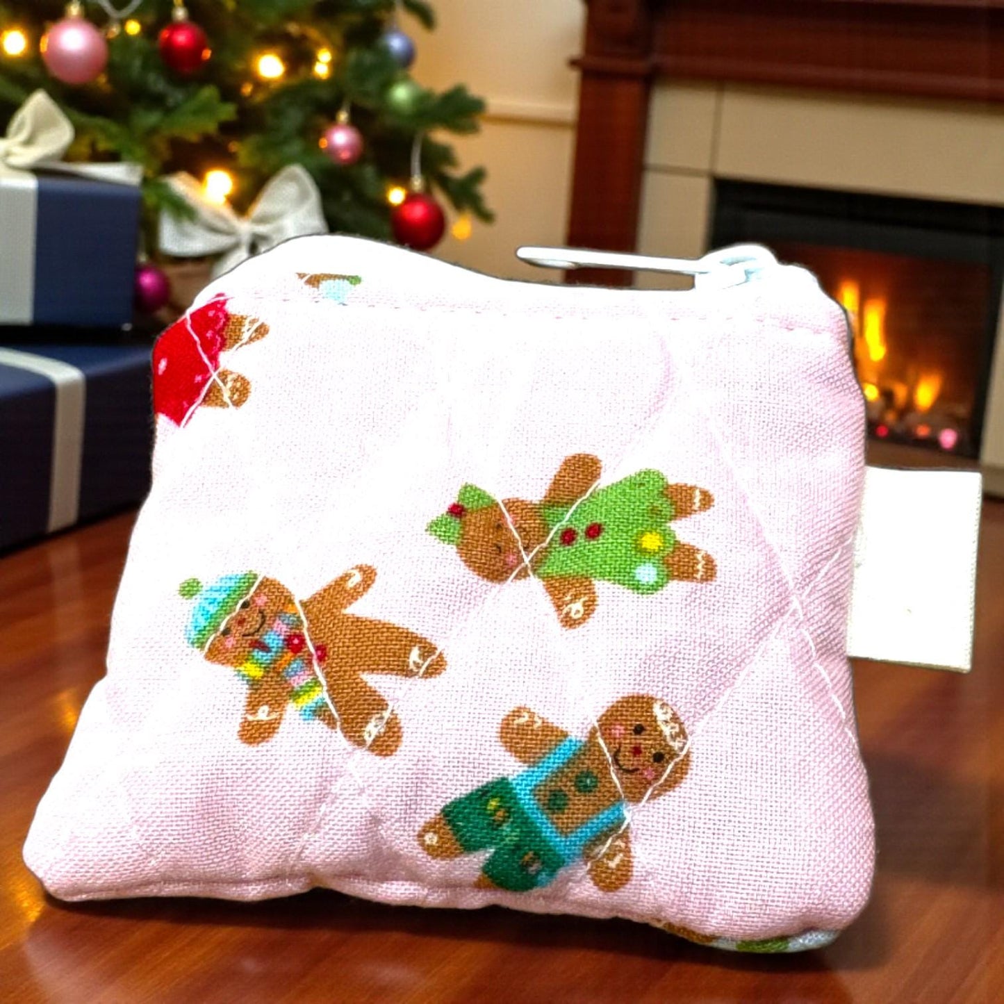 Mini Quilted PouchPeppermint Lane  | Mini 3x2 Christmas Coin Purse | Holiday Gift Bag | Handmade Zipper Pouch | Stocking Stuffer