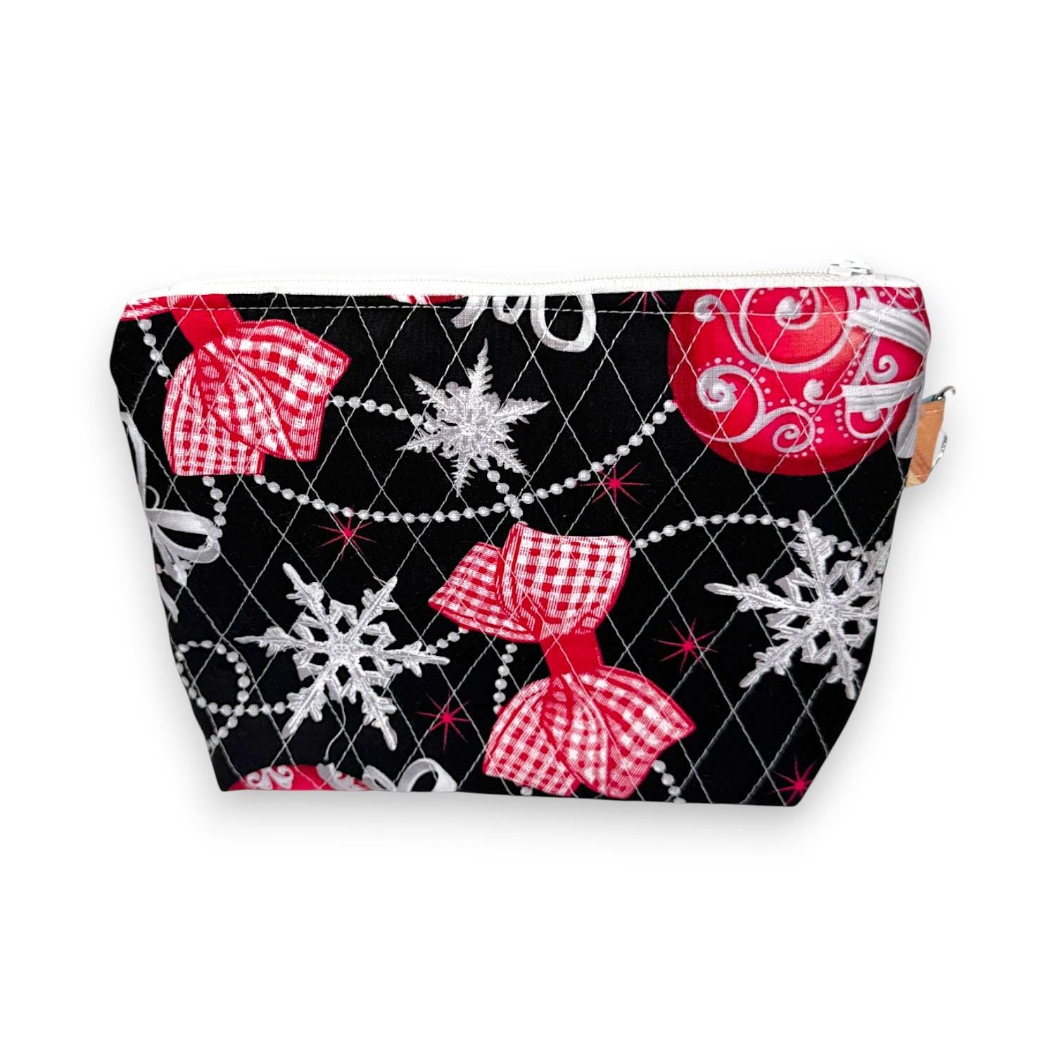 Quilted Holiday Organizer 8.5×6.5 – Peppermint Lane Limited Edition Pouch – 3 Interior Pockets, Stocking Stuffer – Christmas Gift for Her