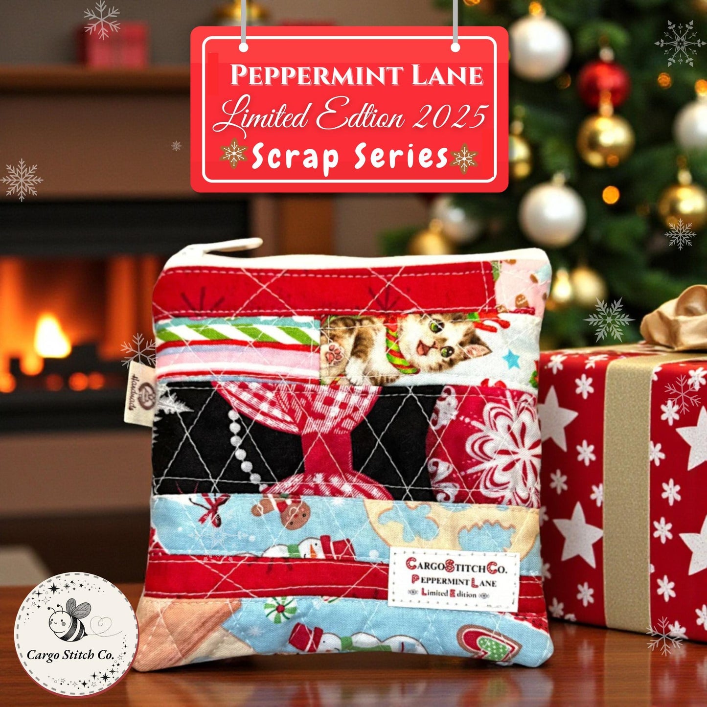 Christmas Patchwork Pouch – 5.5 x 5 Quilted Zipper Bag, Holiday Kitty Mini Wallet, Scrappy Limited Edition Stocking Stuffer