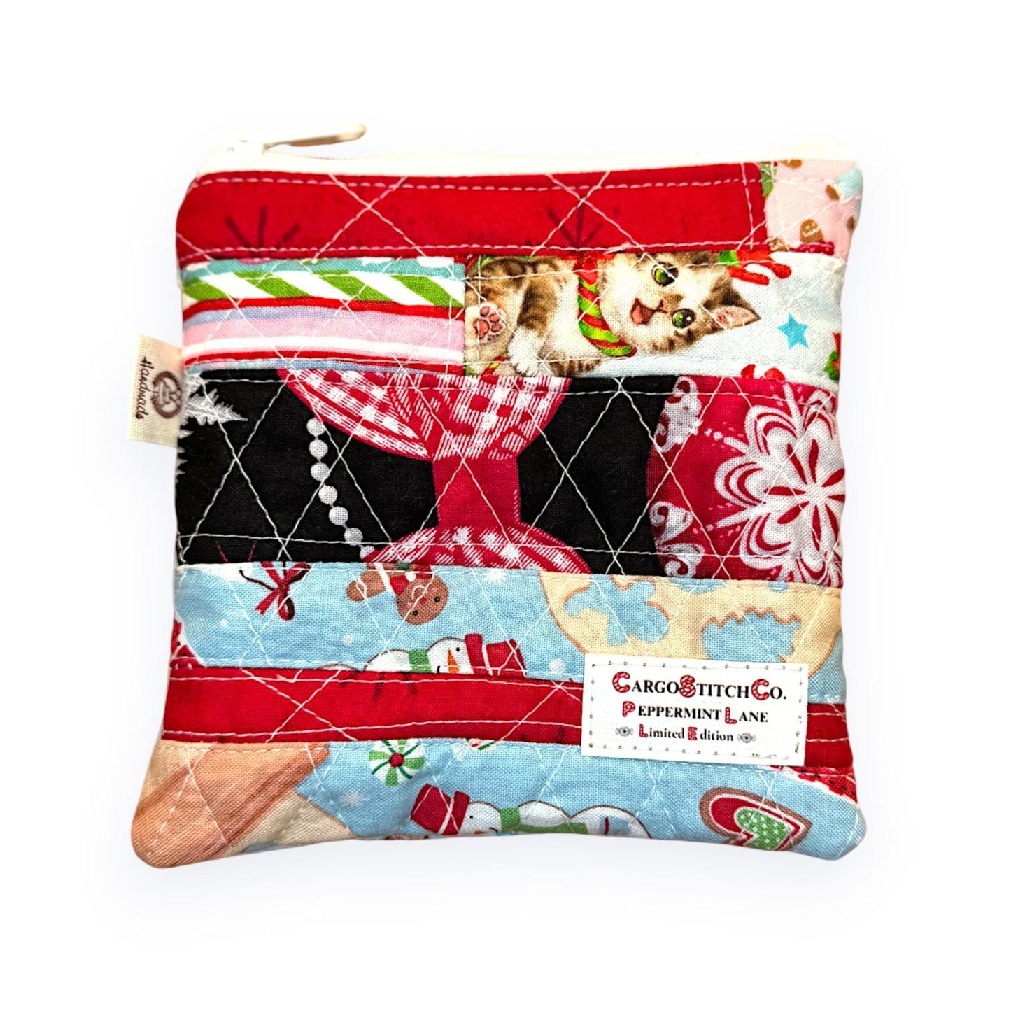 Christmas Patchwork Pouch – 5.5 x 5 Quilted Zipper Bag, Holiday Kitty Mini Wallet, Scrappy Limited Edition Stocking Stuffer