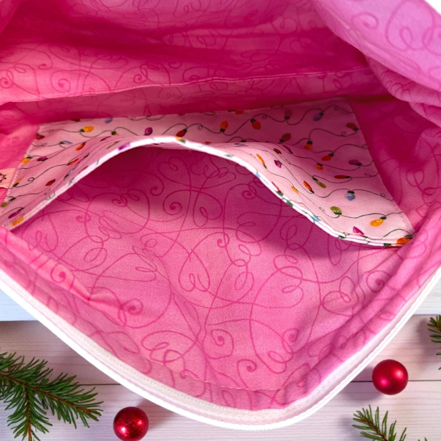 Large Quilted Patchwork Pouch 12×8 – Peppermint Lane – Cats Dogs Holiday Bag – Boxed Bottom, Inside Pocket, Swivel Hook – Craft Project Bag