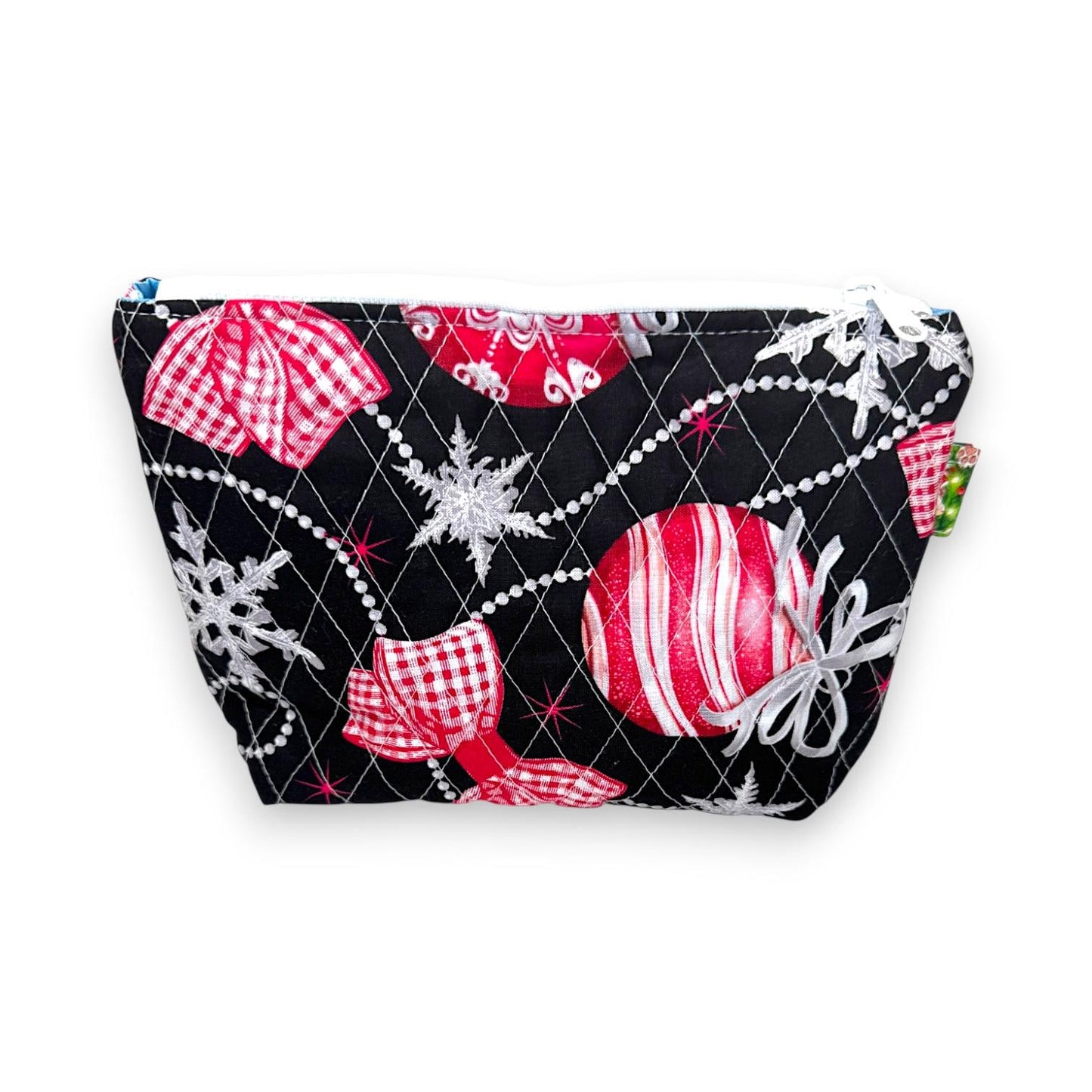 Quilted Patchwork Pouch – 8.5x7 Quilted Holiday Bag, Teacher Gift, Slip Pocket & Swivel Clip – Peppermint Lane Limited Edition