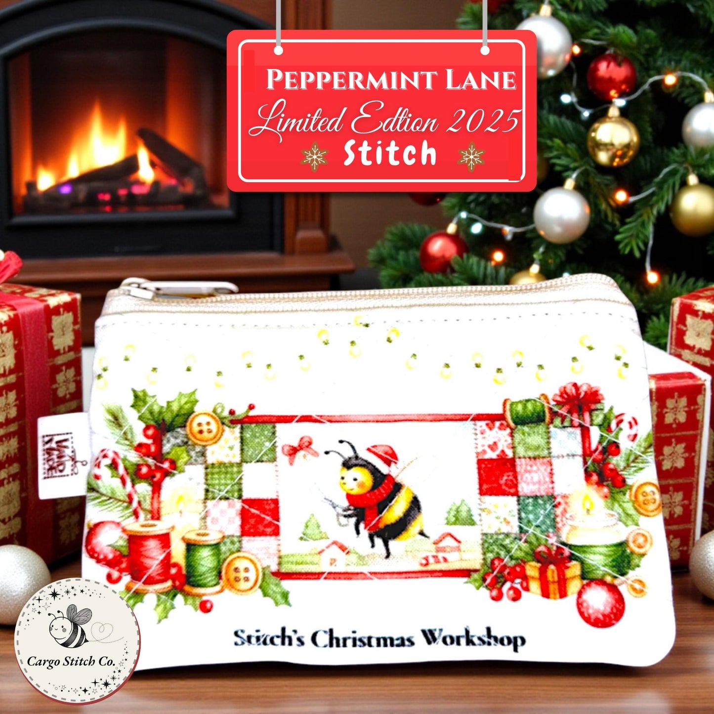 Christmas Bee Mini Quilted Wallet - Holiday Zipper Coin Purse, Festive Stocking Stuffer Gift