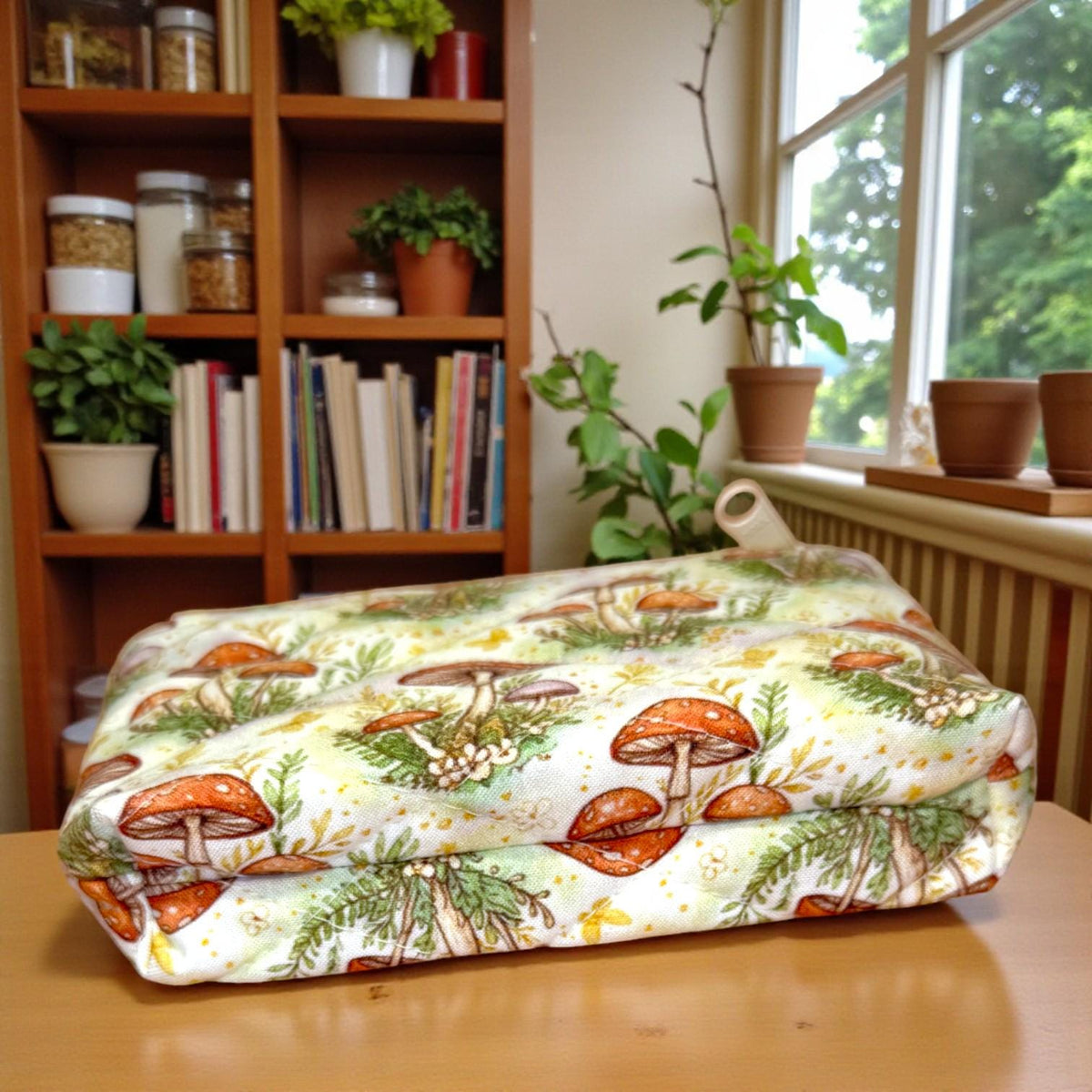 Mushroom Quilted Zipper Pouch, Small Woodland Makeup Bag, Cottagecore Organizer, Handmade Gift