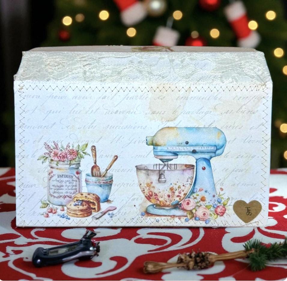 Christmas Baking Accordion File Folder, 17 Pocket Recipe & Ephemera Organizer, Holiday Junk Journal Storage
