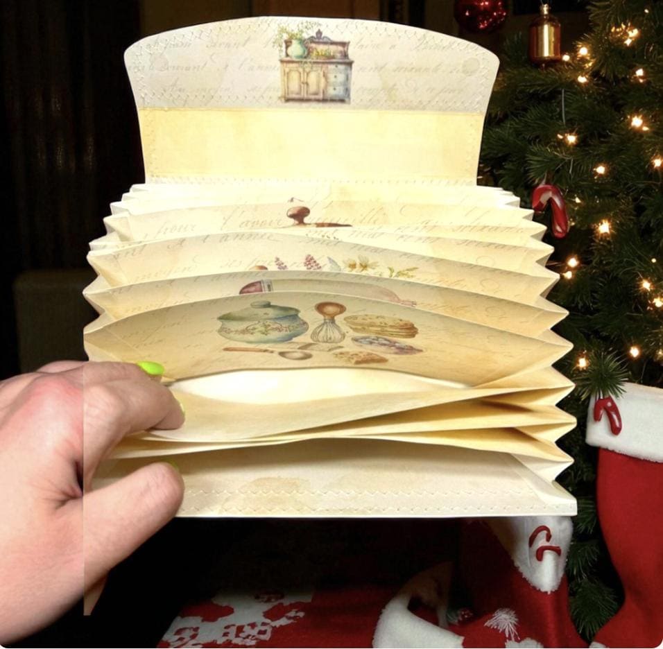 Christmas Baking Accordion File Folder, 17 Pocket Recipe & Ephemera Organizer, Holiday Junk Journal Storage