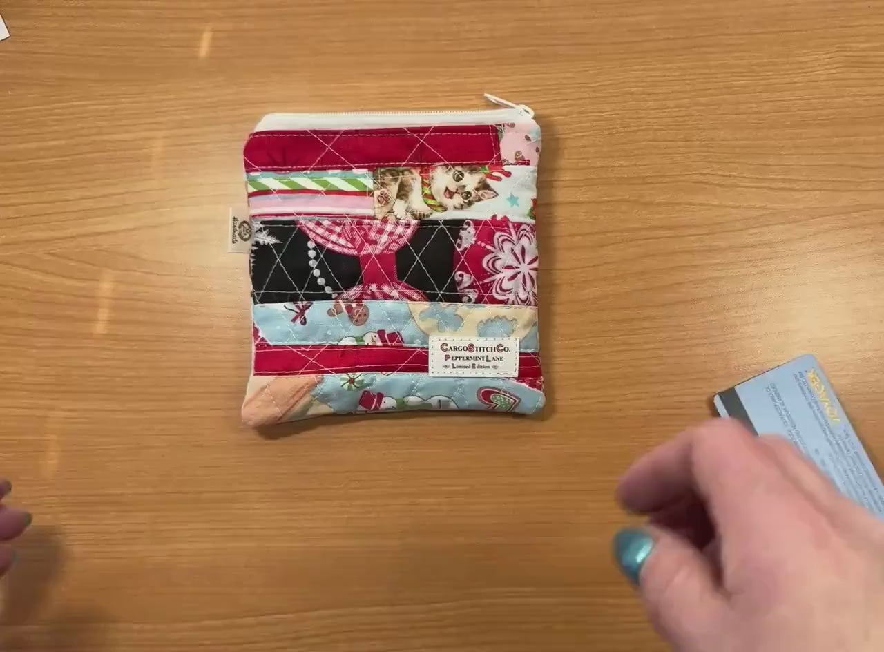 Christmas Patchwork Pouch – 5.5 x 5 Quilted Zipper Bag, Holiday Kitty Mini Wallet, Scrappy Limited Edition Stocking Stuffer