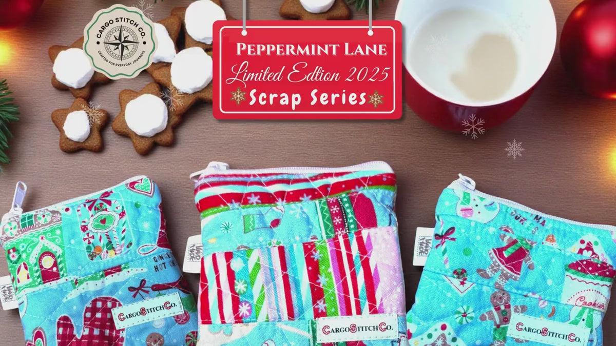 Christmas Mini Zipper Pouch, Quilted Coin Purse, Peppermint Lane Scrap Series, Small Holiday Gift, Stocking Stuffer