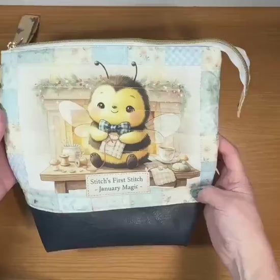 Honeycomb Hollow Quilted Project Bag | XL Bee Zipper Pouch | Journal Craft Bag | Story Zine Included